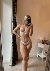 Фото проститутки Аня №11 в городе Пикалёво